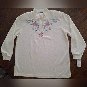 Women's Alfred Dunner Floral Embroidered Cream Long Sleeve Top Size L.